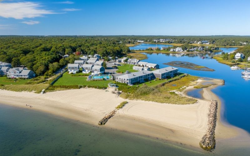 Best Siding Installation pros in Mashpee, MA